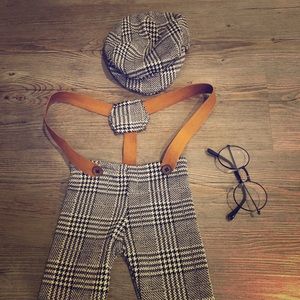 Newborn photo shoot costumes